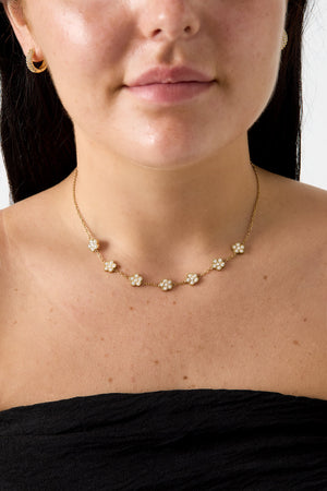 Elegant Flower Zircon Pendant Necklace for Women