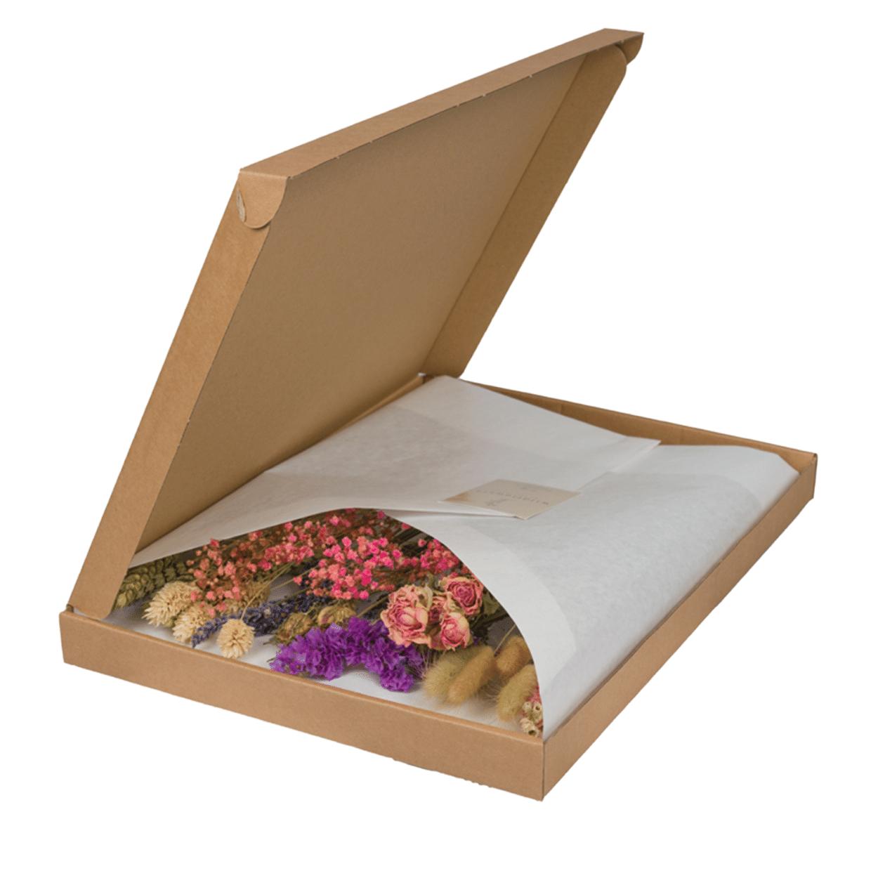 Dried flowers in Letterbox Multi - Pink